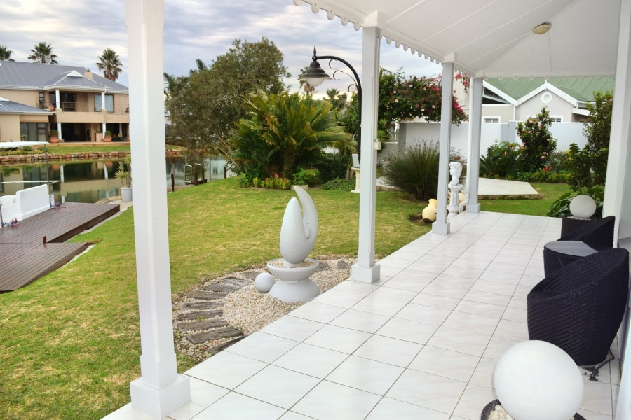 4 Bedroom Property for Sale in Marina Martinique Eastern Cape